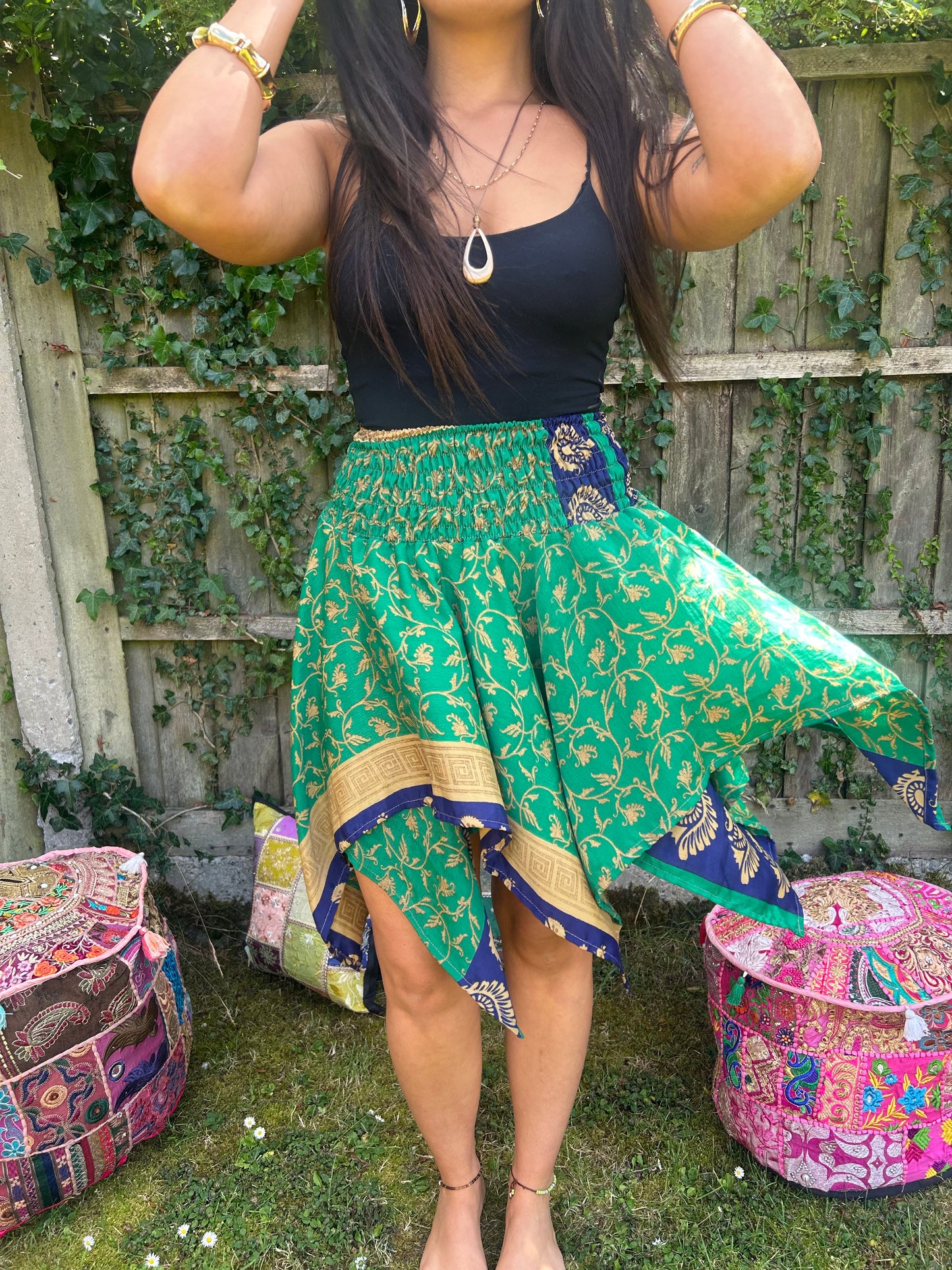 Angel 🪽Handkerchief hem skirt