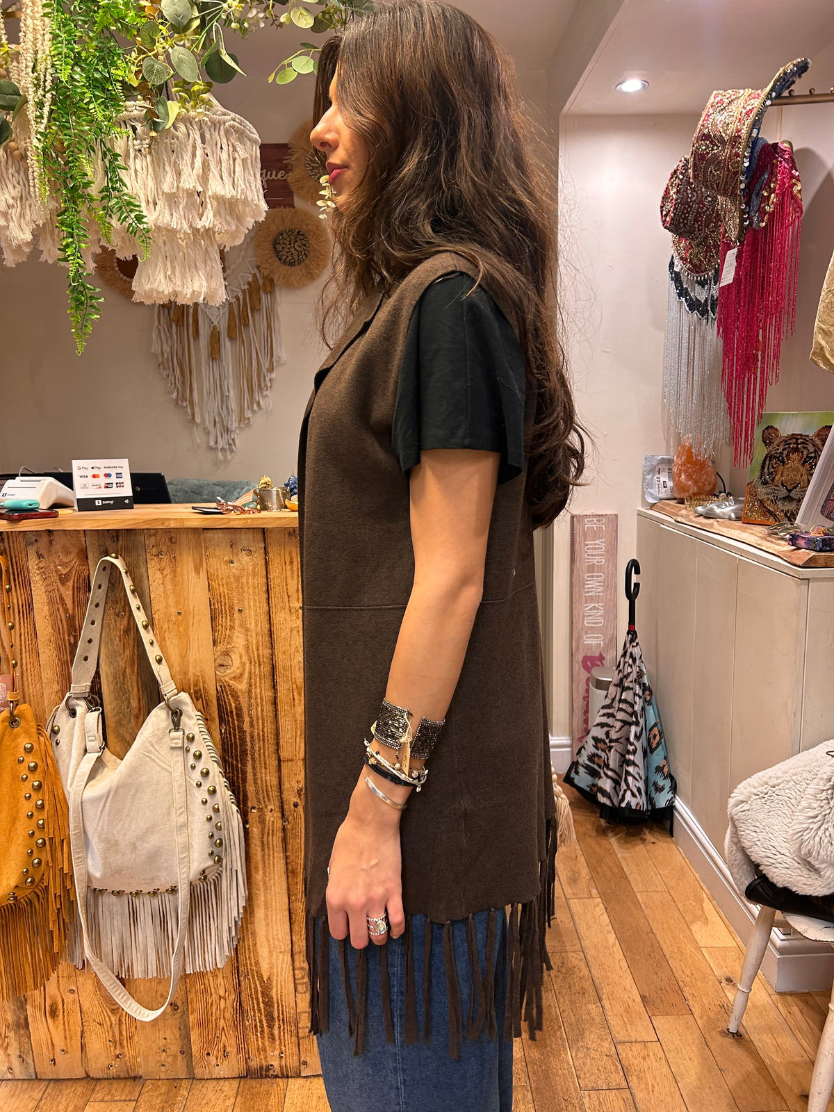 Fine Knit Fringe Tassel Sleeveless Cardi – Brown one size 8-12