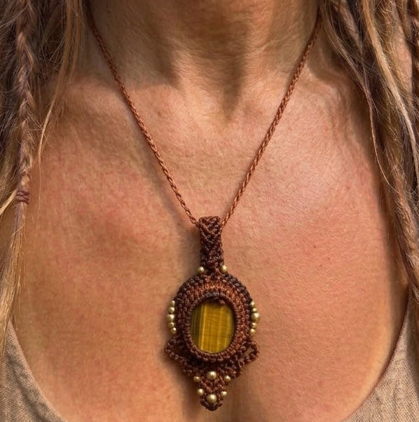 Brown Macramé Tiger's Eye Necklace | Pendant or Choker