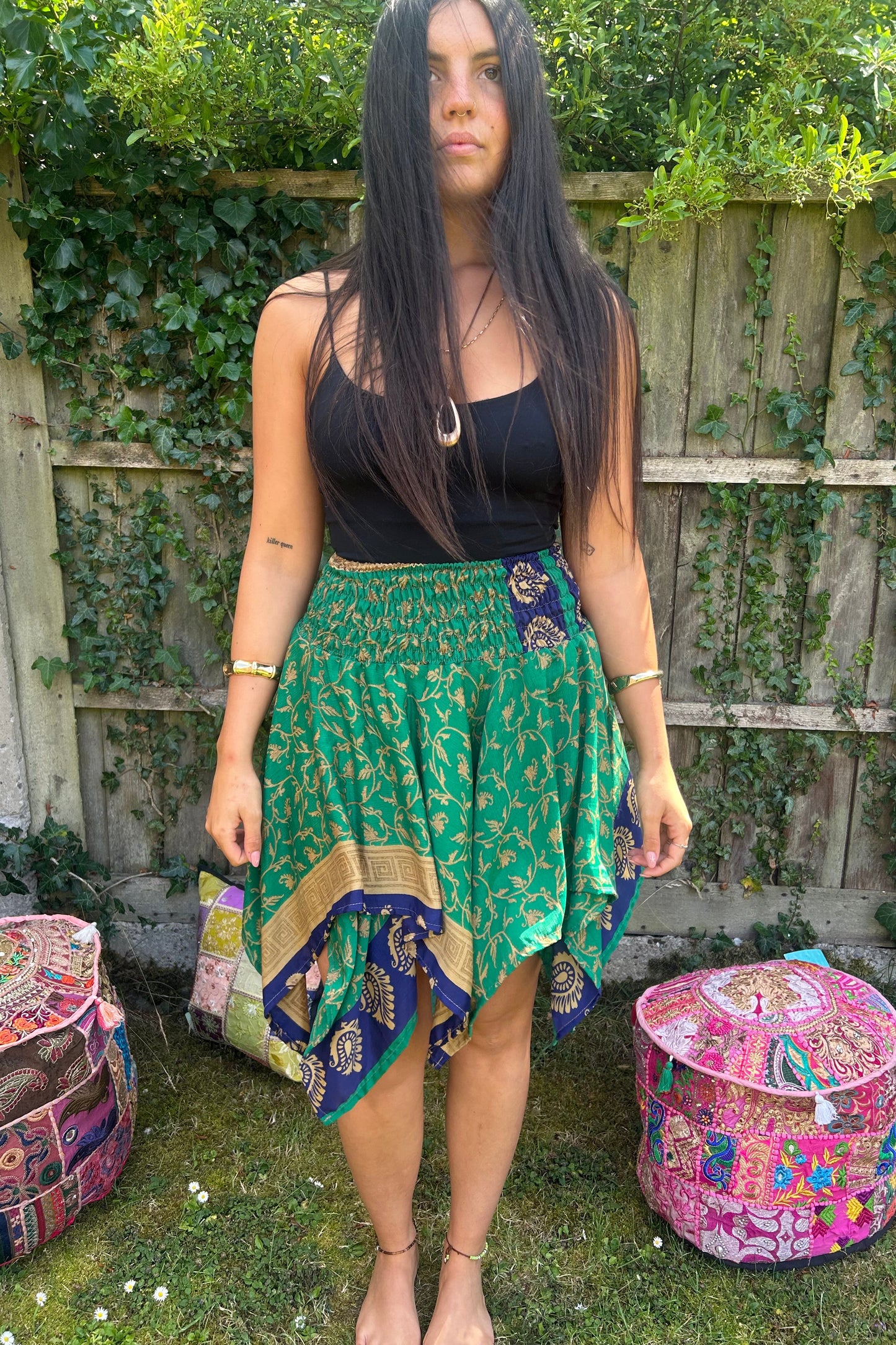 Angel 🪽Handkerchief hem skirt